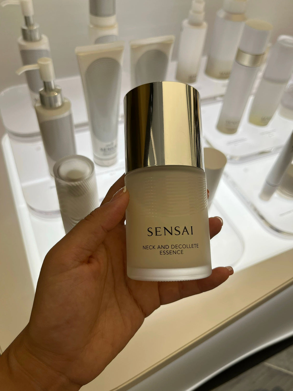 【日本本土版】SENSAI 貴婦級頸霜 100 mL