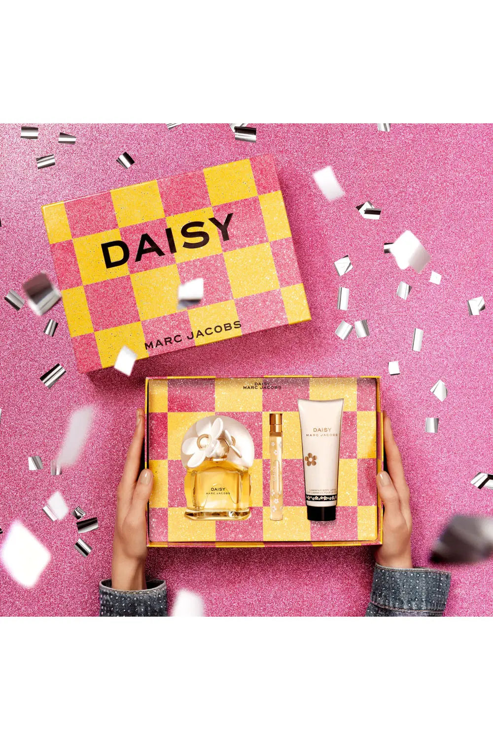Marc Jacobs Daisy Eau de Toilette Gift Set 馬克雅可布/馬克莫傑小雛菊淡香水3件套（Eau de Toilette Spray 淡香水100ml+Luminous Body Lotion 身體乳75ml+Eau de Toilette Spray 淡香水噴霧10ml）